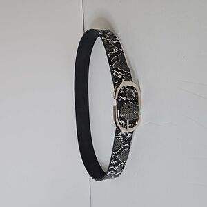 IP Blue Snake  Print sz S Black White Gray Pre-owned